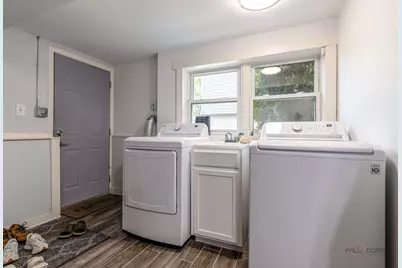 8001 S Thomas Avenue, Bridgeview, IL 60455 - Photo 13