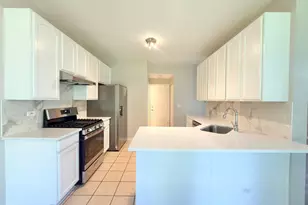 3989 Blackstone Dr, Aurora, IL 60504 - Photo 5