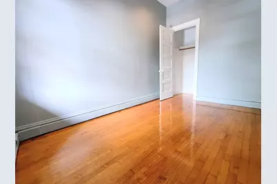 1911 W Belmont Avenue #2R, Chicago, IL 60657 - Photo 13