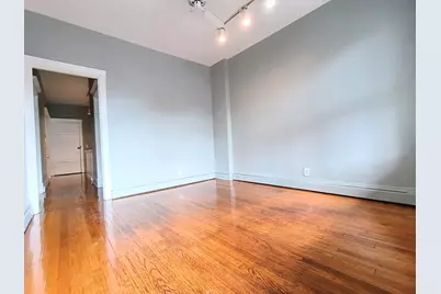 1911 W Belmont Avenue #2R, Chicago, IL 60657 - Photo 7