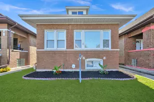 8133 S Loomis Blvd, Chicago, IL 60620 - Photo 1