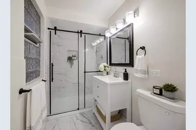 1915 Asbury Avenue #2, Evanston, IL 60201 - Photo 13