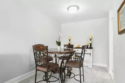 1301 N Western Avenue #231, Lake Forest, IL 60045 - Photo 9