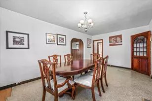 867 Clay St, Woodstock, IL 60098 - Photo 7