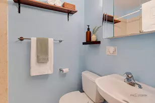 4348 N Sacramento Ave, Chicago, IL 60618 - Photo 17