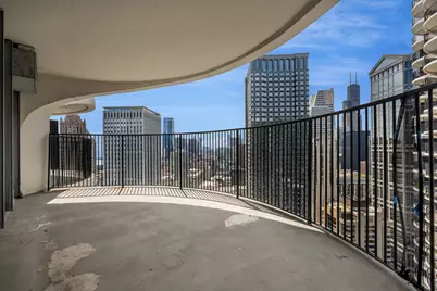 300 N State Street #4735, Chicago, IL 60654 - Photo 13