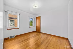 2408 S 4th Ave, North Riverside, IL 60546 - Photo 7