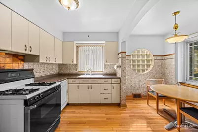 2408 S 4th Avenue, North Riverside, IL 60546 - Photo 5
