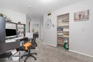 292 S Oak Creek Ln, Romeoville, IL 60446 - Photo 21