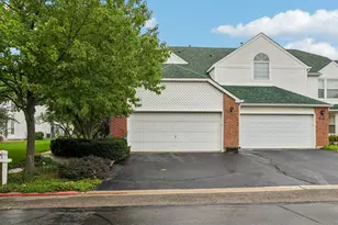 109 Lauralton St, Lake Bluff, IL 60044 - Photo 1