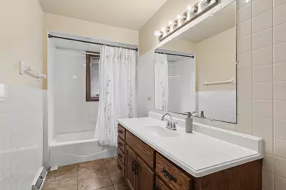822 Bradoc Street, Chicago Heights, IL 60411 - Photo 11