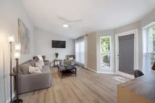 1603 Reading Cir, Carpentersville, IL 60110 - Photo 11