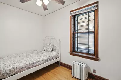 6641 S Fairfield Avenue, Chicago, IL 60629 - Photo 9
