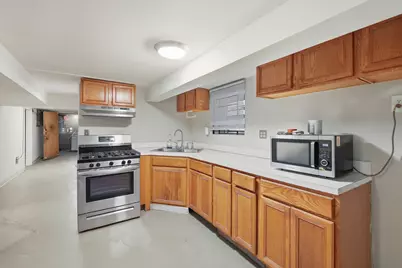 6641 S Fairfield Avenue, Chicago, IL 60629 - Photo 13