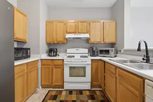 209 Oxford Ct, Oswego, IL 60543 - Photo 7