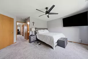 209 Oxford Ct, Oswego, IL 60543 - Photo 13