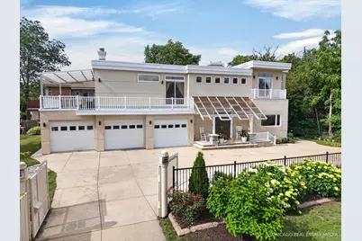 8650 W Davis Street, Des Plaines, IL 60016 - Photo 1