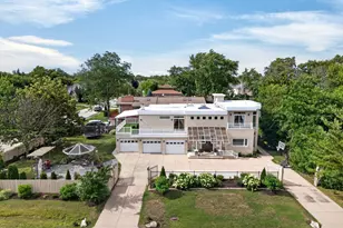 8650 W Davis St, Des Plaines, IL 60016 - Photo 61