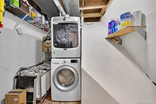 8650 W Davis St, Des Plaines, IL 60016 - Photo 47
