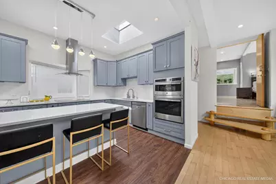 8650 W Davis Street, Des Plaines, IL 60016 - Photo 13