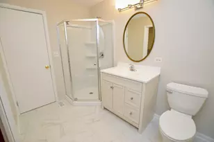 516 N Thornwood Dr, McHenry, IL 60050 - Photo 25