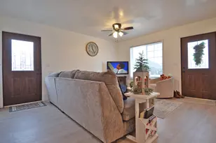 311 24th Ave, Ottawa, IL 61350 - Photo 3