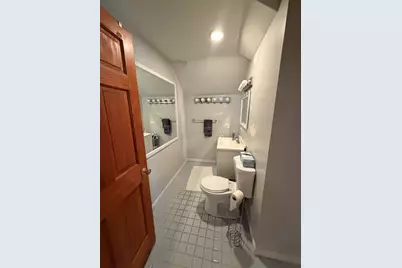 2724 N Racine Avenue #2, Chicago, IL 60614 - Photo 9