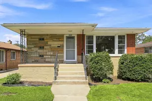 2844 W 99th St, Evergreen Park, IL 60805 - Photo 1