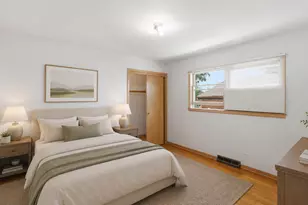 2844 W 99th St, Evergreen Park, IL 60805 - Photo 5