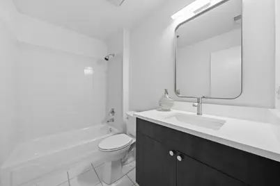 520 W Huron Street #609, Chicago, IL 60654 - Photo 13