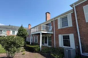124 Carriage Way Dr, Burr Ridge, IL 60527 - Photo 25