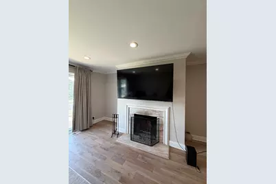 124 Carriage Way Drive #209B, Burr Ridge, IL 60527 - Photo 5