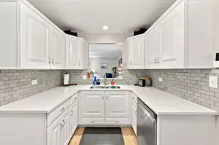 6565 Main St, Downers Grove, IL 60516 - Photo 9