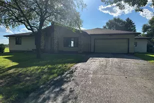 8090 S Farr St, Savanna, IL 61074 - Photo 1
