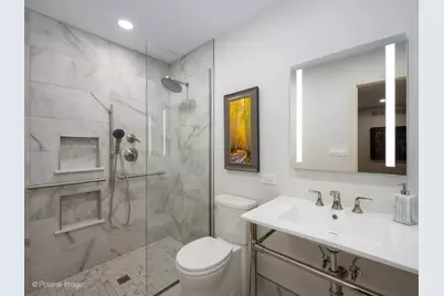 1049 Wheaton Oaks Drive, Wheaton, IL 60187 - Photo 15