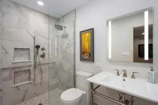 1049 Wheaton Oaks Dr, Wheaton, IL 60187 - Photo 15