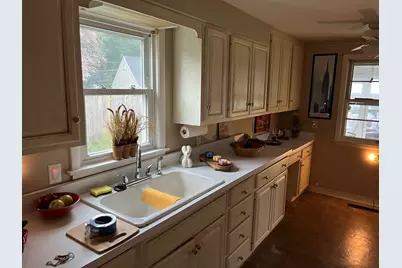 4216 Pinecrest Road, Rockford, IL 61107 - Photo 9