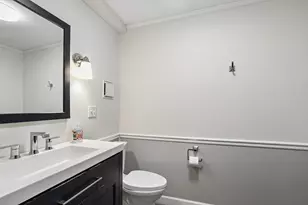 350 Brainerd Ave, Libertyville, IL 60048 - Photo 17