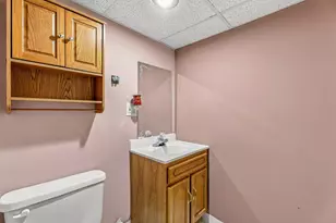 842 N Memorial Dr, Chicago Heights, IL 60411 - Photo 15