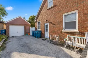 842 N Memorial Dr, Chicago Heights, IL 60411 - Photo 29