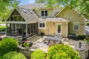 2104 Kenton Ln, Libertyville, IL 60048 - Photo 31