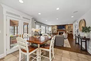 2104 Kenton Ln, Libertyville, IL 60048 - Photo 11