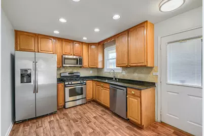 5004 Lee Street, Skokie, IL 60077 - Photo 7