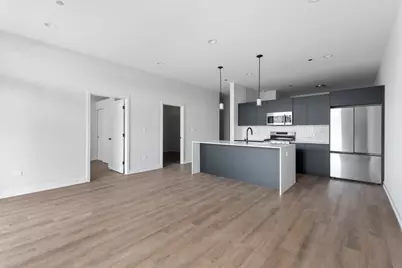 2411 N Lincoln Avenue #403, Chicago, IL 60614 - Photo 5
