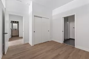 2411 N Lincoln Ave, Chicago, IL 60614 - Photo 9