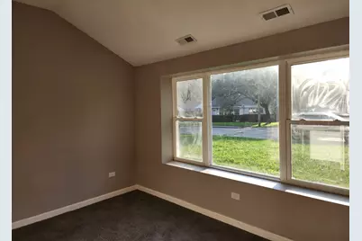 315 Nokomis Street, Park Forest, IL 60466 - Photo 3