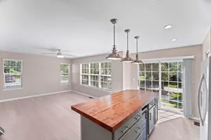 1301 Filly Ln, Bartlett, IL 60103 - Photo 9