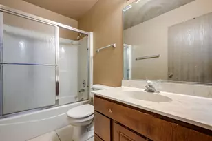 3422 W 85th Pl, Chicago, IL 60652 - Photo 17