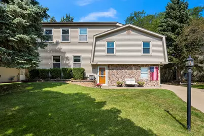 1476 Worden Way, Elk Grove Village, IL 60007 - Photo 1