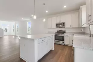 5047 Cedar Dr, Naperville, IL 60564 - Photo 11